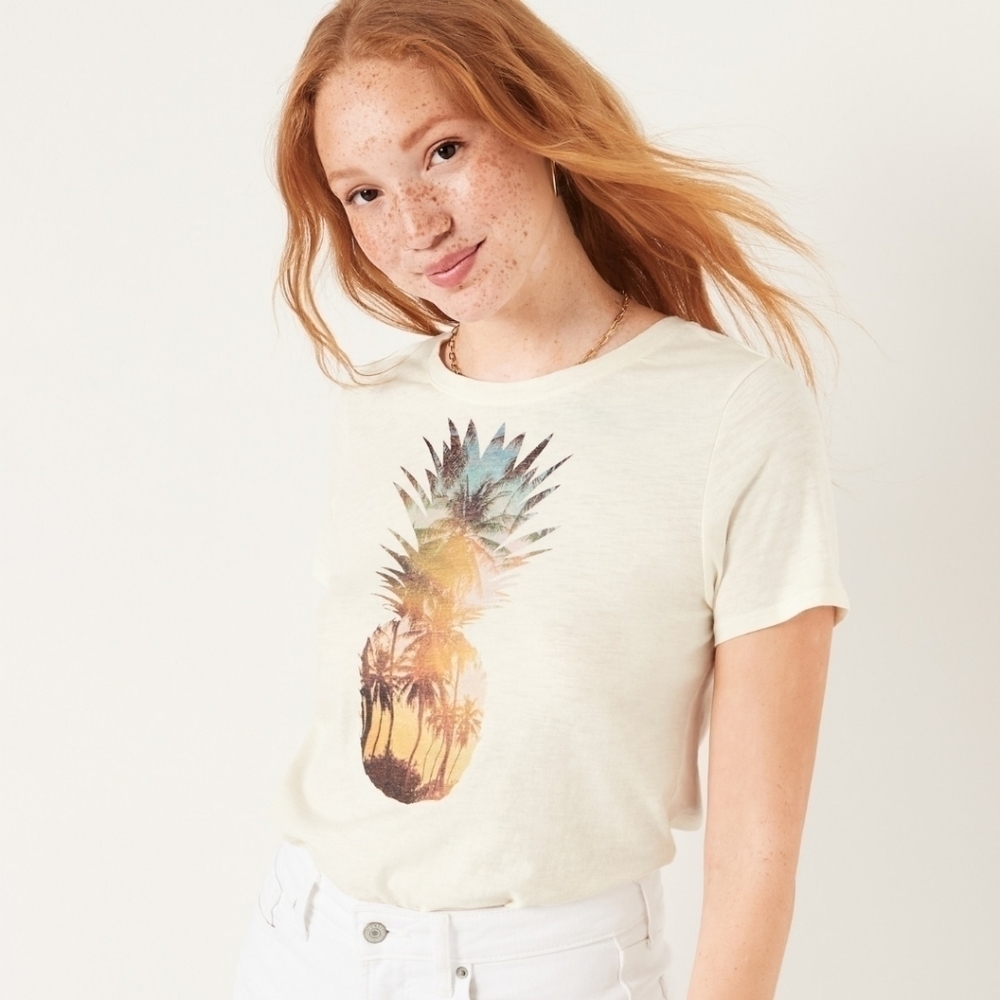 Old Navy Women's Short-Sleeve EveryWear Pineapple T-Shirt - XL